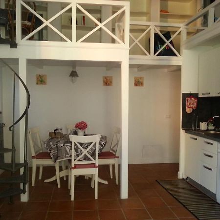 Monti'S Holiday Apartment Rome Exterior photo