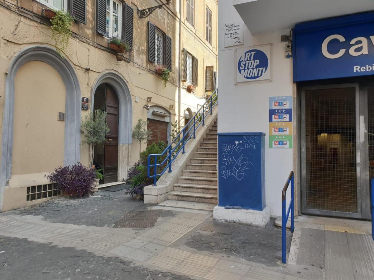 Monti'S Holiday Apartment Rome Exterior photo