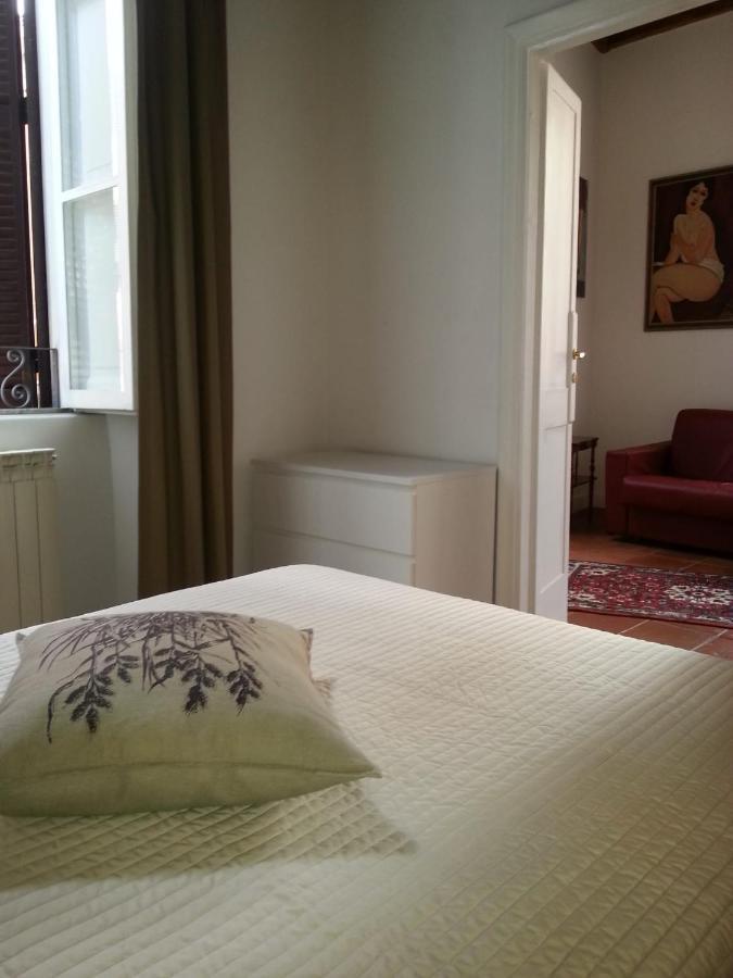 Monti'S Holiday Apartment Rome Exterior photo