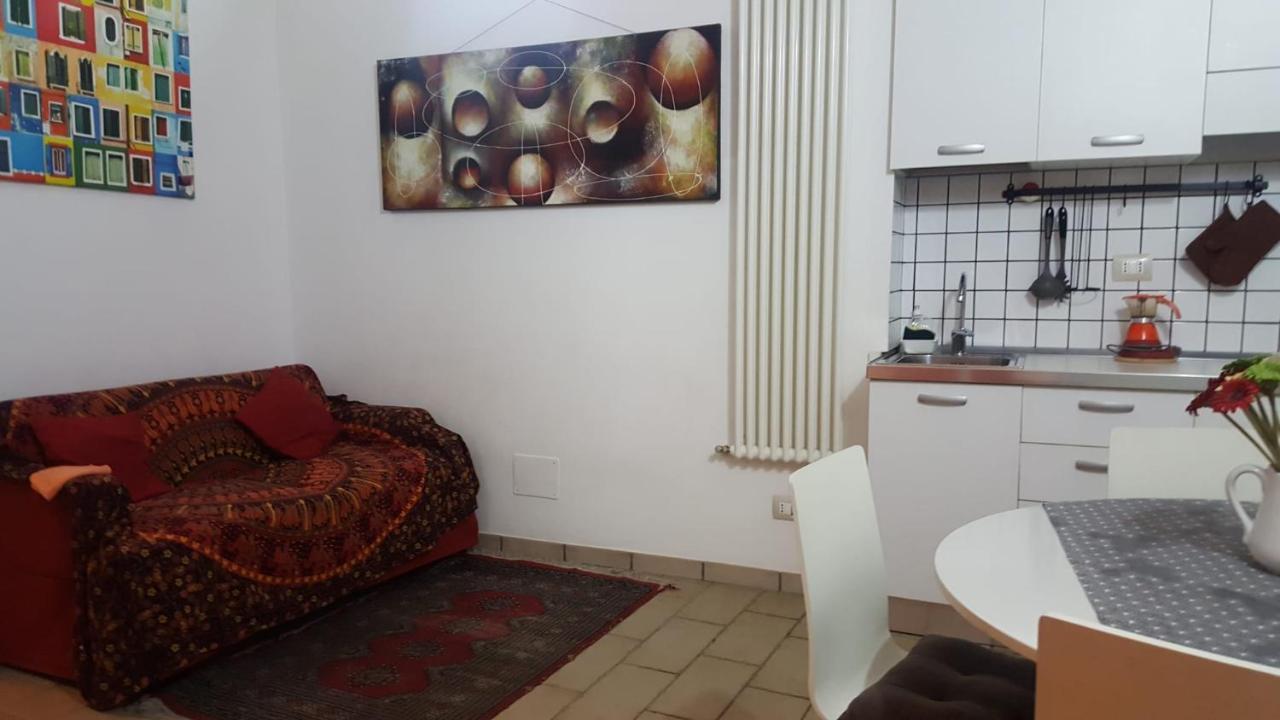 Monti'S Holiday Apartment Rome Exterior photo